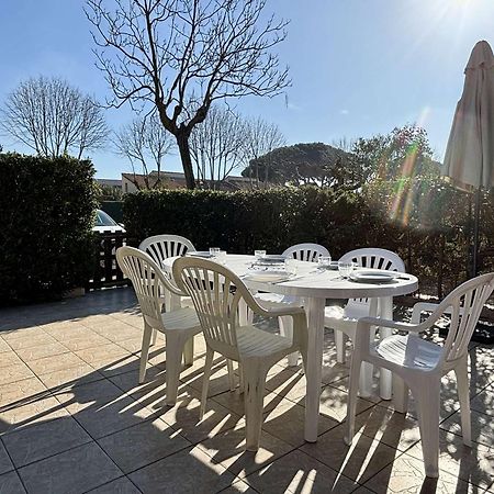 Maison 2 Pieces Avec Mezzanine, Piscine Et Parking Prives, 6 Couchages A 700M De La Plage - Argeles-Sur-Mer - Fr-1-225-74 Bagian luar foto